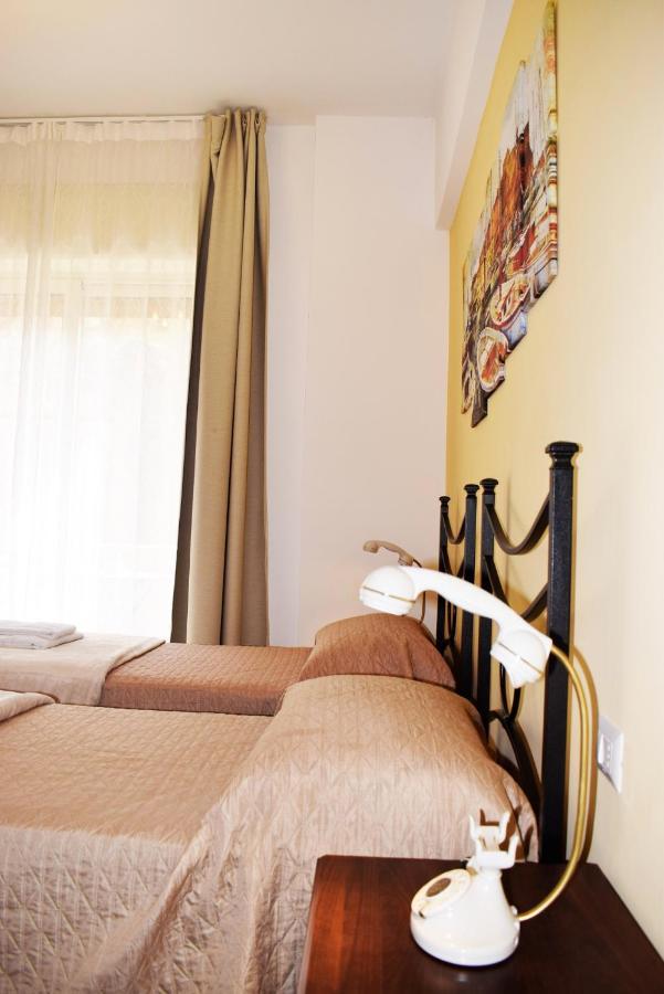 Neapolis Pie Apartment Exterior photo